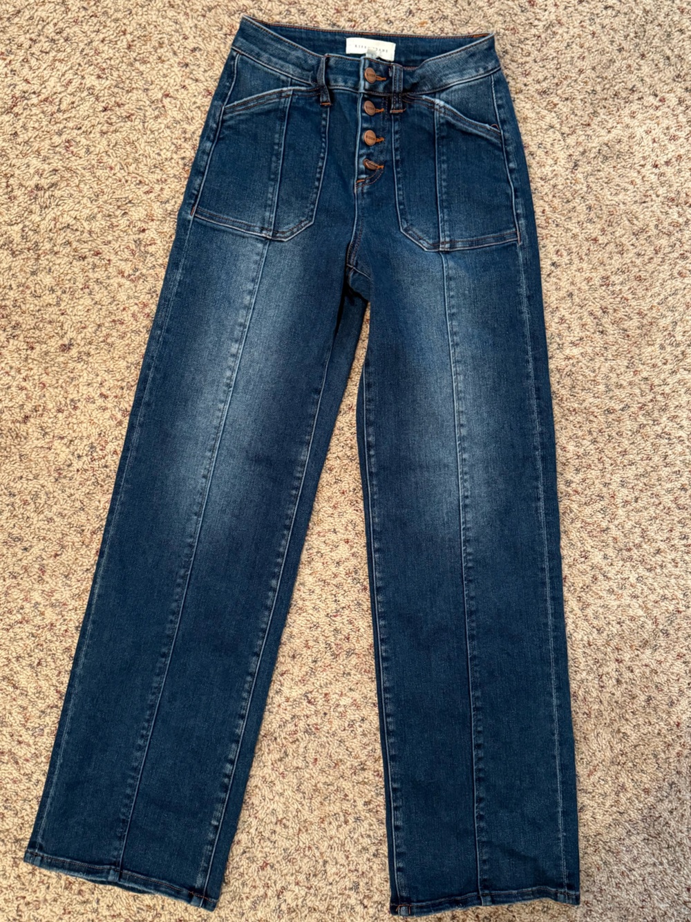 High-Rise Wide Leg Jeans in Dark Blue - Unknown Brand